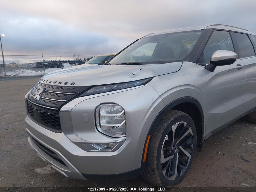 2022 Mitsubishi Outlander Se/Black Edition VIN: JA4J4UA81NZ620034 Lot: 12217081