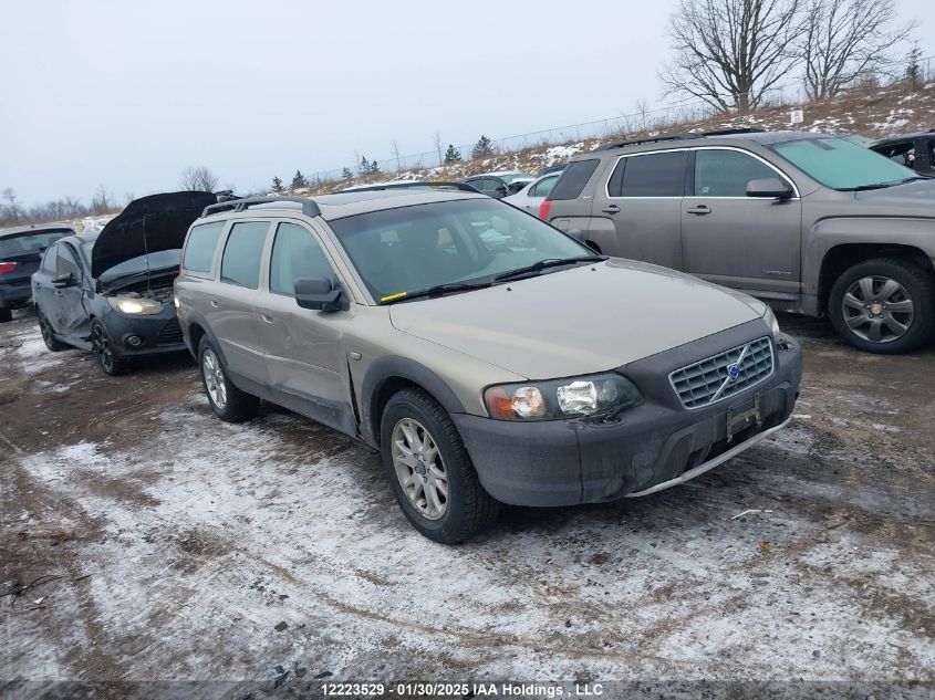 2004 Volvo V70