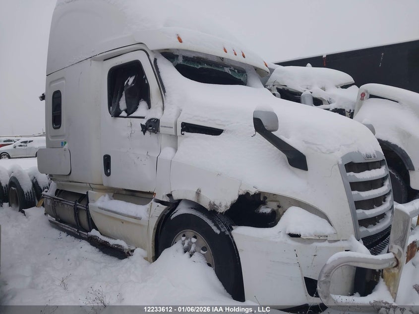 1FUJHHDR0KLJZ1224 2019 Freightliner New Cascadia 126 auction photo 1