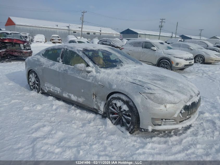 2015 Tesla Model S