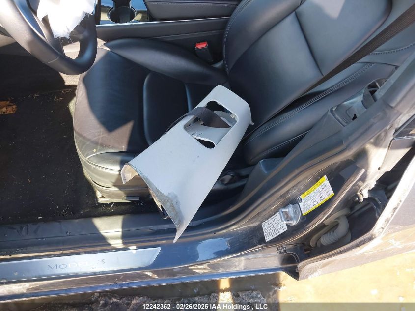 2019 Tesla Model 3 VIN: 5YJ3E1EB6KF414872 Lot: 12242352