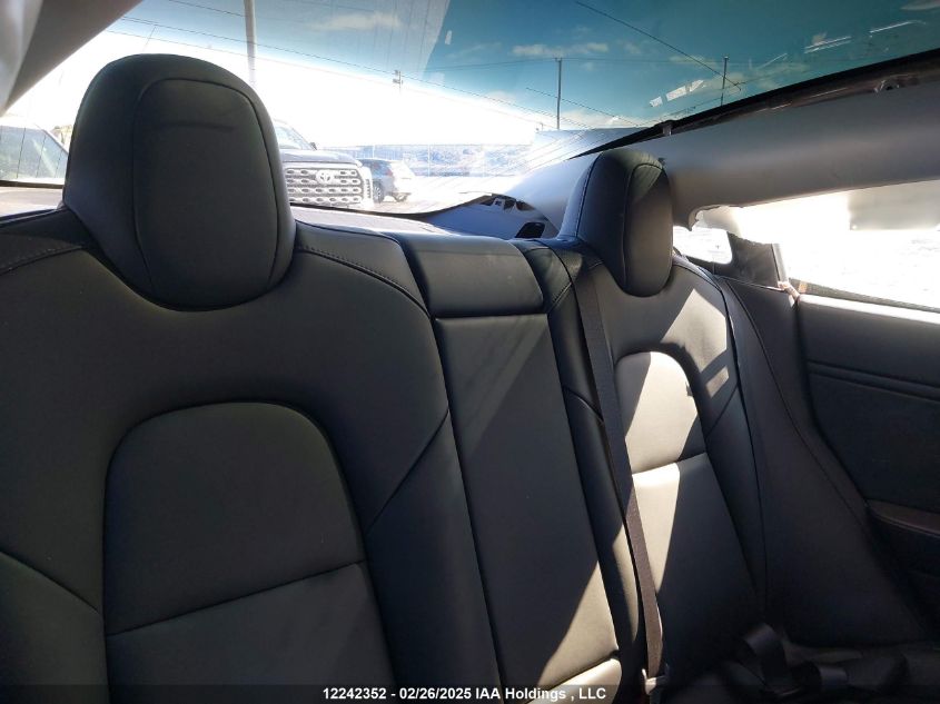 2019 Tesla Model 3 VIN: 5YJ3E1EB6KF414872 Lot: 12242352