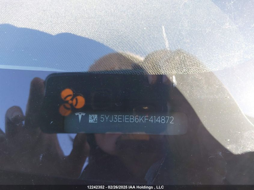 2019 Tesla Model 3 VIN: 5YJ3E1EB6KF414872 Lot: 12242352