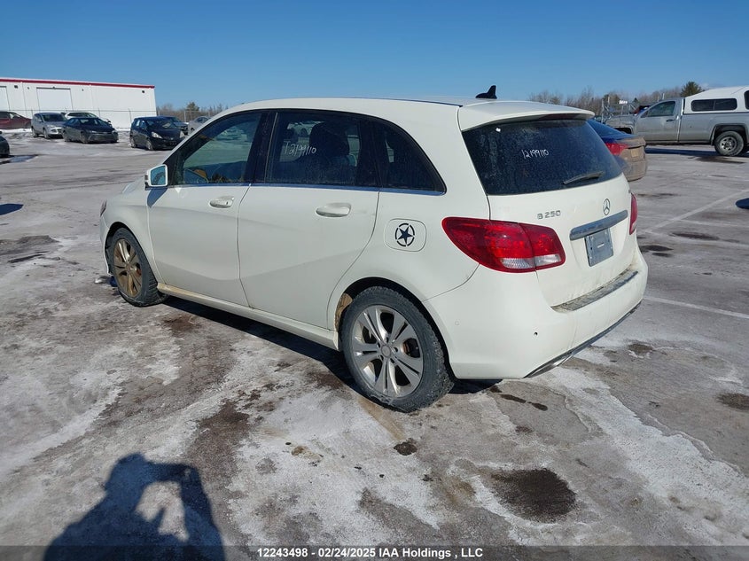 2015 Mercedes-Benz B 250 Sports Tourer VIN: WDDMH4GB7FJ359153 Lot: 12243498