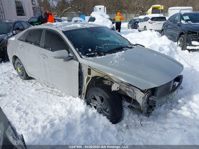 2022 Hyundai Elantra