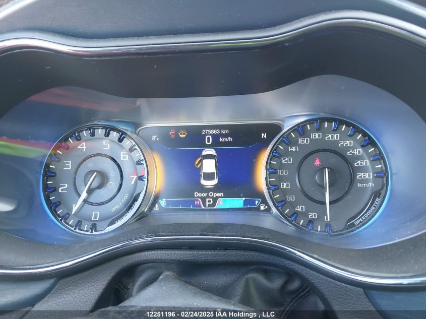 2015 Chrysler 200 S VIN: 1C3CCCDG5FN664582 Lot: 12251196