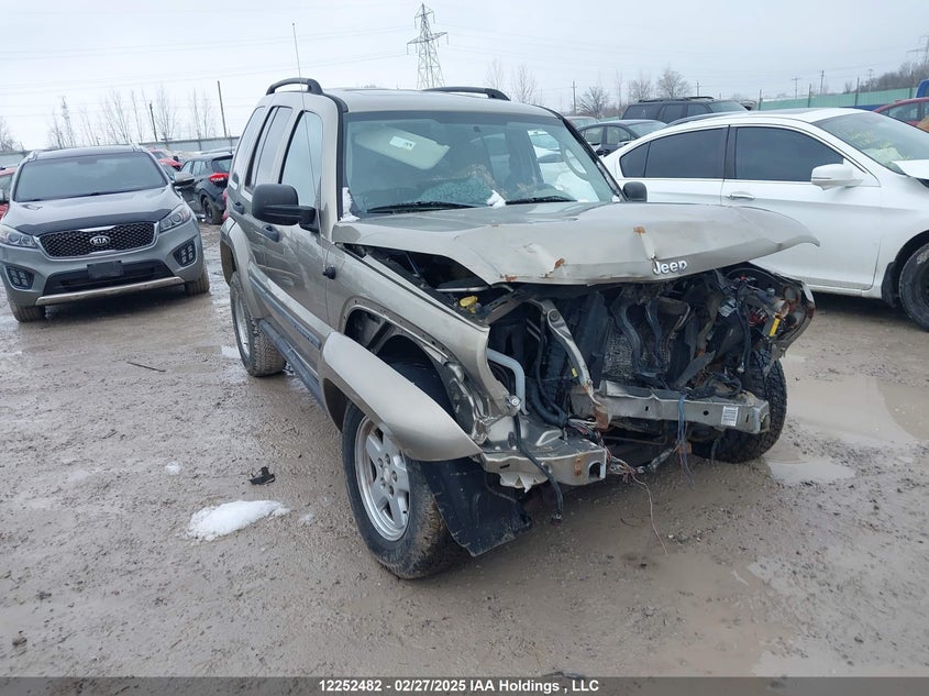 1J4GL38K35W647827 2005 Jeep Liberty Renegade auction photo 1