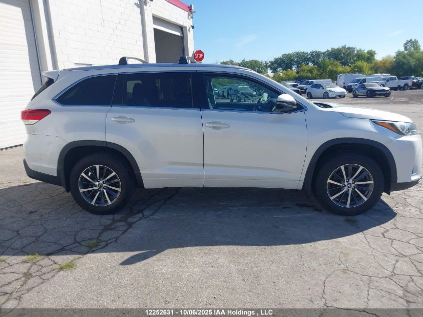 2018 Toyota Highlander Se/Xle VIN: 5TDJZRFH9JS539064 Lot: 12252631