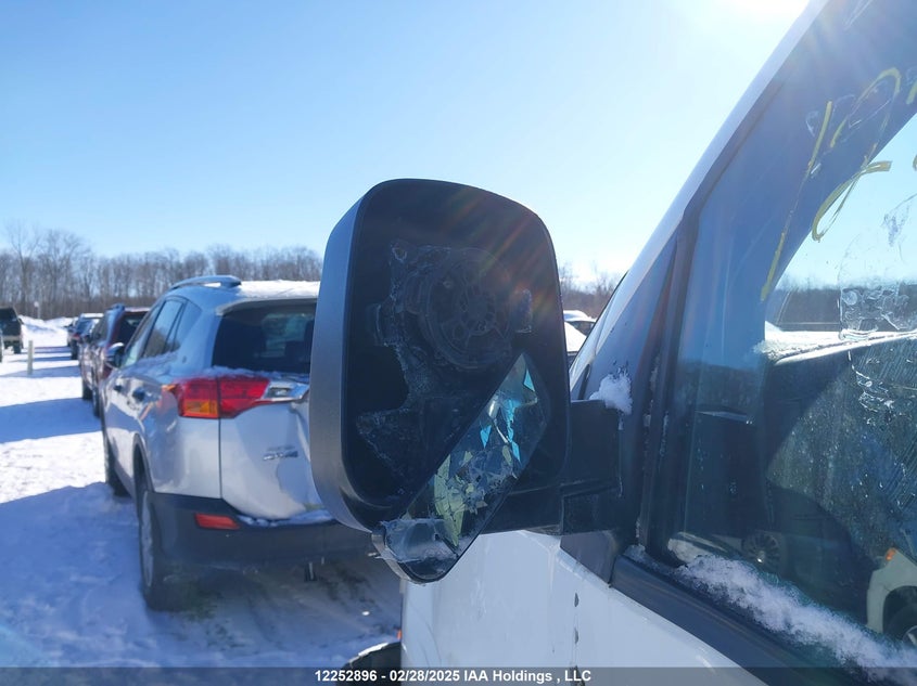 2015 GMC Savana G3500 VIN: 1GTZ7UCG1F1115907 Lot: 12252896