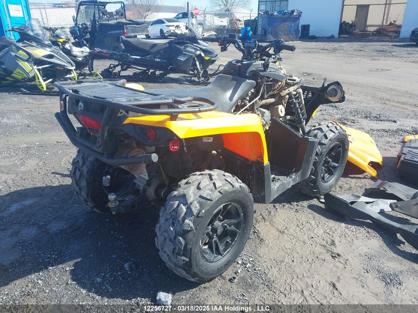 3JBLKAT4XKJ000328 2019 CAN-AM/ BRP OUTLANDER photo no. 4