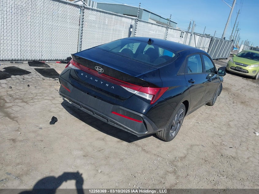 KMHLM4DG8SU895227 2025 HYUNDAI ELANTRA photo no. 4