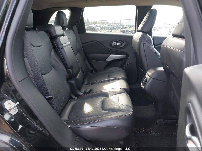 2018 Jeep Cherokee Trailhawk VIN: 1C4PJMBX2JD533507 Lot: 12258636