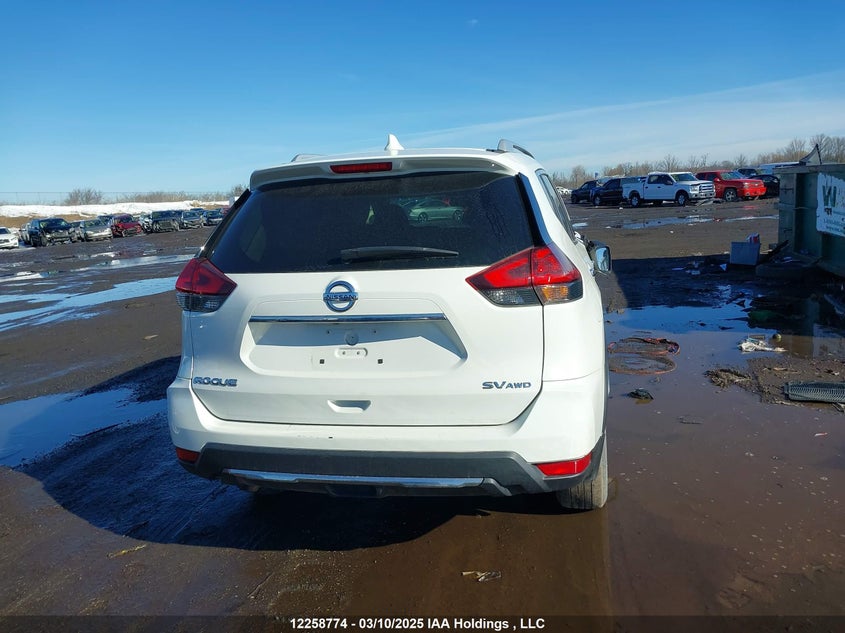 5N1AT2MV9JC736766 2018 NISSAN ROGUE photo no. 15