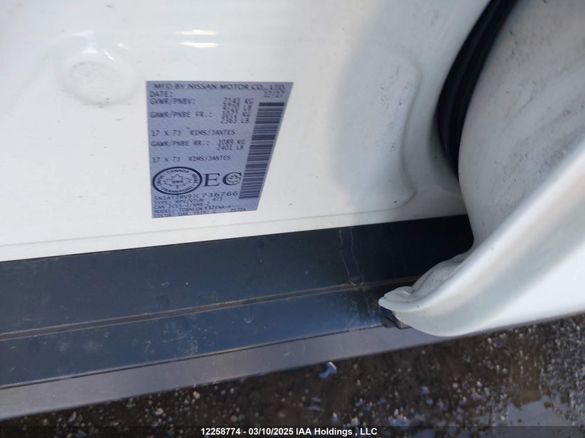 5N1AT2MV9JC736766 2018 NISSAN ROGUE photo no. 9