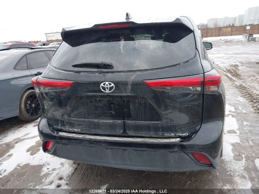 2022 Toyota Highlander Xle VIN: 5TDGZRBHXNS180359 Lot: 12269671