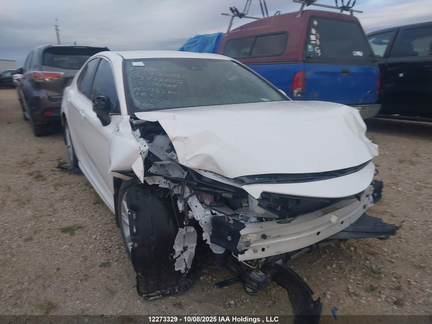 【4月フォロー割あり土日に追加出品します】【damagedone購入】 2023 TOYOTA CAMRY SEDAN | 4T1G11AK4PU748685