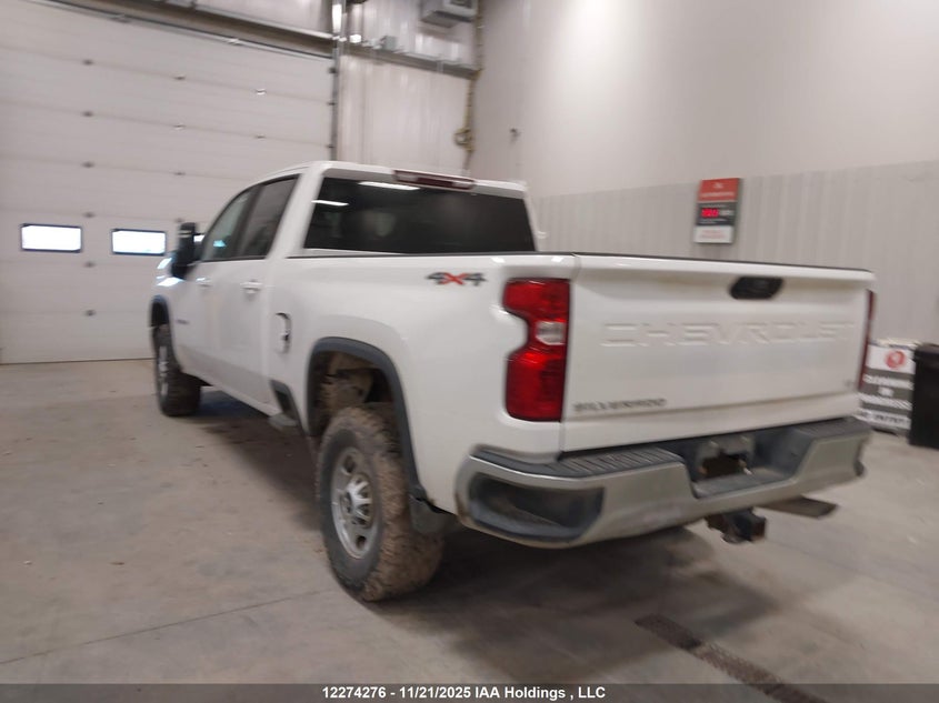 2GC4YNE74P1726732 2023 CHEVROLET SILVERADO photo no. 3