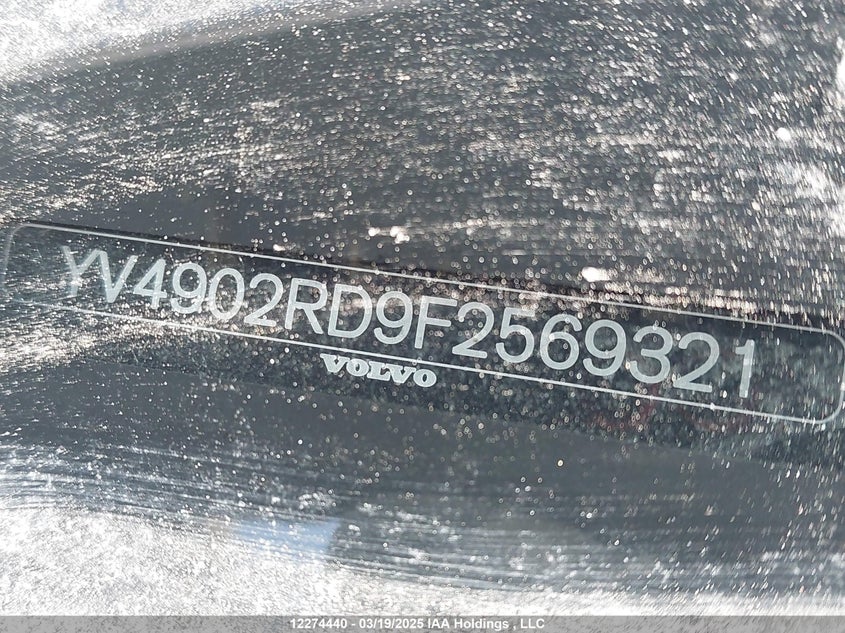 2015 Volvo Xc60 T6/Platinum VIN: YV4902RD9F2569321 Lot: 12274440