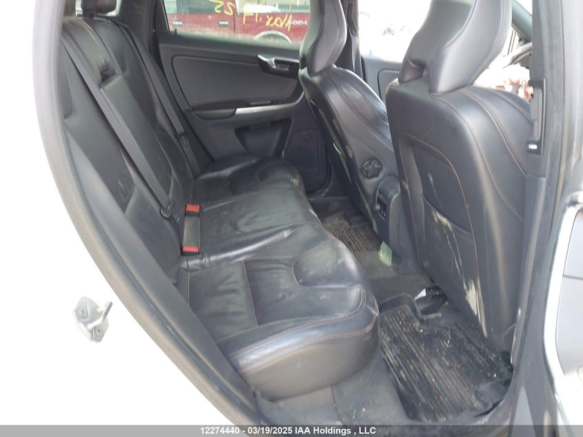 2015 Volvo Xc60 T6/Platinum VIN: YV4902RD9F2569321 Lot: 12274440