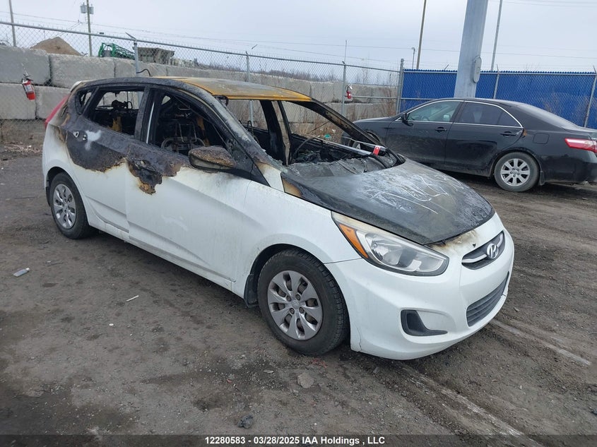 2015 Hyundai Accent VIN: KMHCT5AE8FU214274 Lot: 12280583
