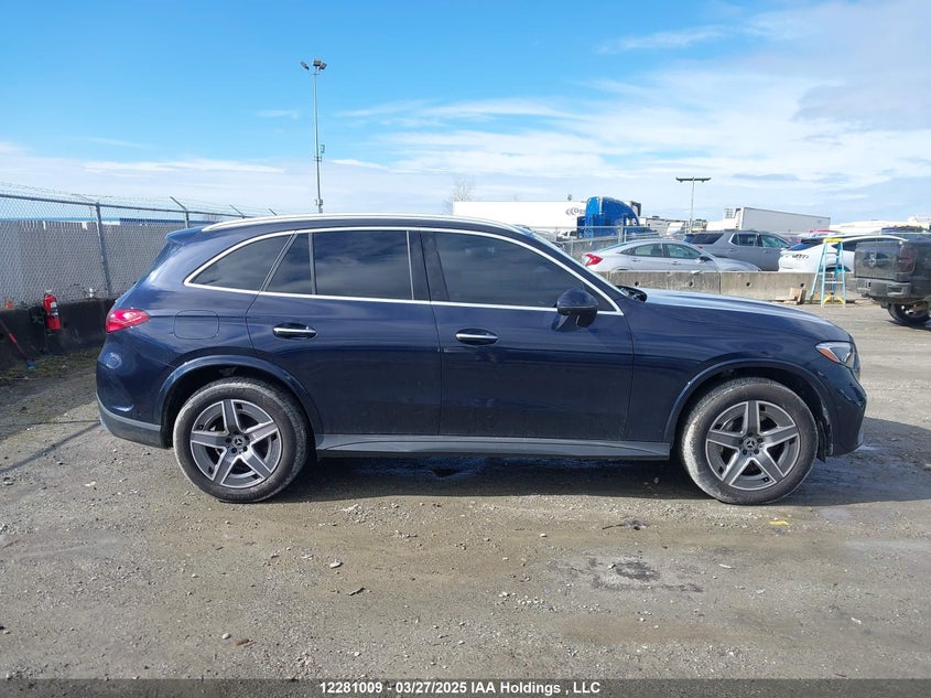 Auction sale of the 2024 Mercedes Benz GLC 300 , vin: W1NKM4HB2RF111629, lot number: 12281009