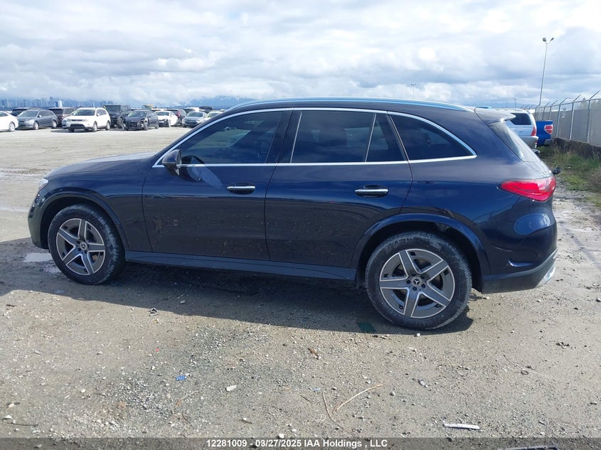 Auction sale of the 2024 Mercedes Benz GLC 300 , vin: W1NKM4HB2RF111629, lot number: 12281009