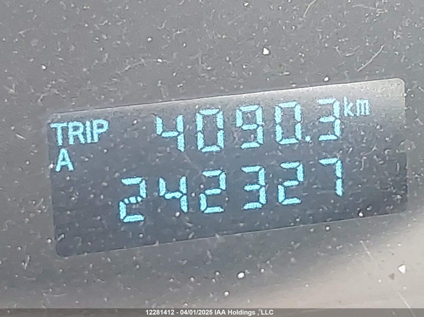 1FMCU9D79AKD40844 2010 FORD ESCAPE photo no. 15