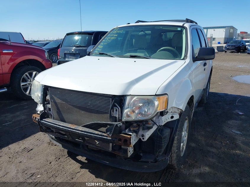 1FMCU9D79AKD40844 2010 FORD ESCAPE photo no. 6
