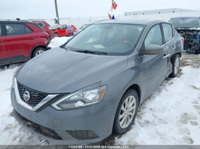 3N1AB7AP4JY295990 2018 NISSAN SENTRA photo no. 2