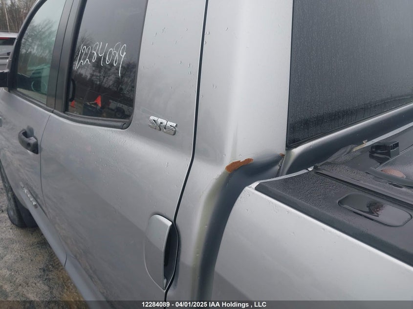 5TFUY5F13JX766353 2018 TOYOTA TUNDRA photo no. 12