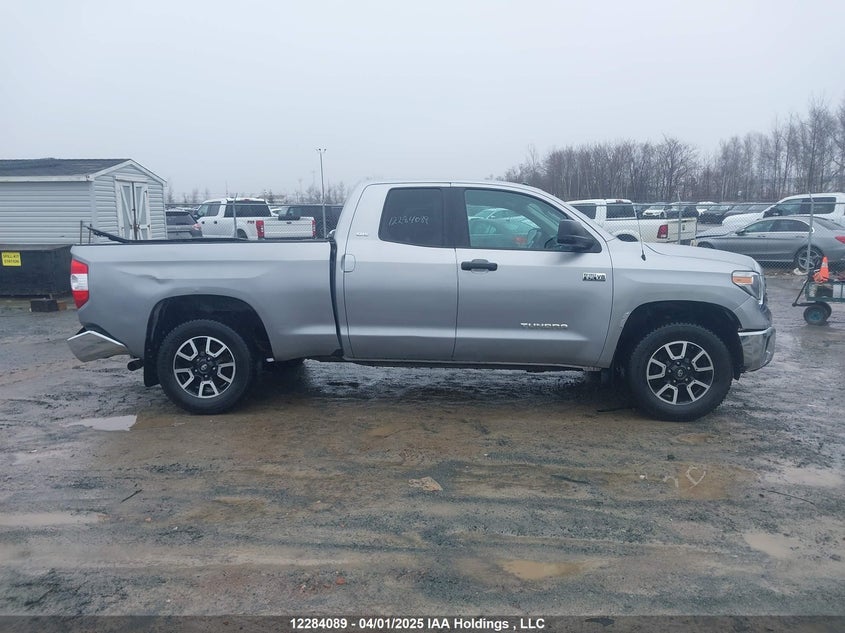 5TFUY5F13JX766353 2018 TOYOTA TUNDRA photo no. 14