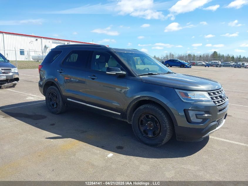 2016 Ford Explorer