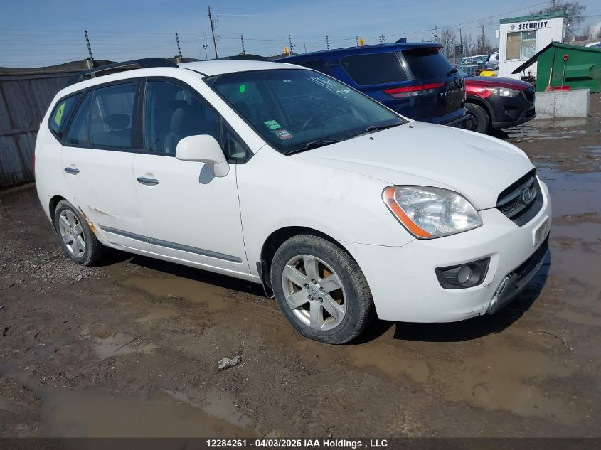 2009 Kia Rondo