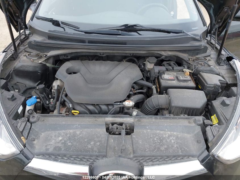 2017 Hyundai Veloster VIN: KMHTC6AD0HU318757 Lot: 12286607