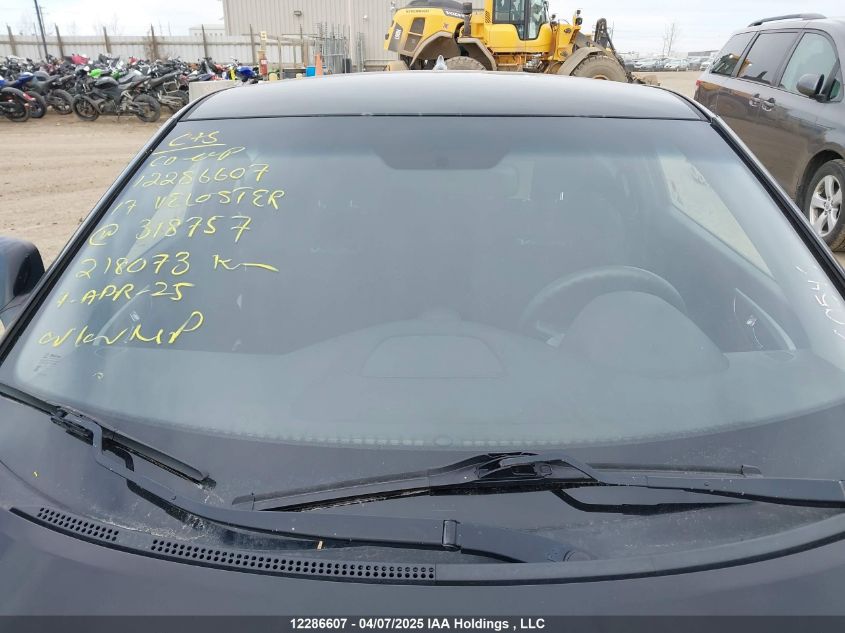 2017 Hyundai Veloster VIN: KMHTC6AD0HU318757 Lot: 12286607