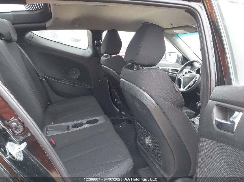 2017 Hyundai Veloster VIN: KMHTC6AD0HU318757 Lot: 12286607