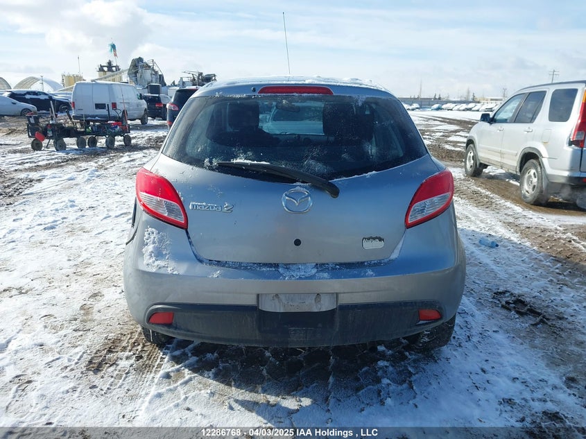 JM1DE1KY7C0138568 2012 MAZDA 2 photo no. 17