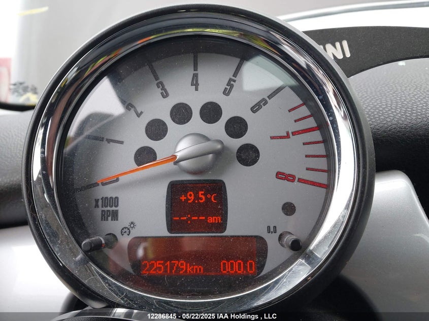 2008 Mini Cooper Clubman VIN: WMWML33578TN66438 Lot: 12286845