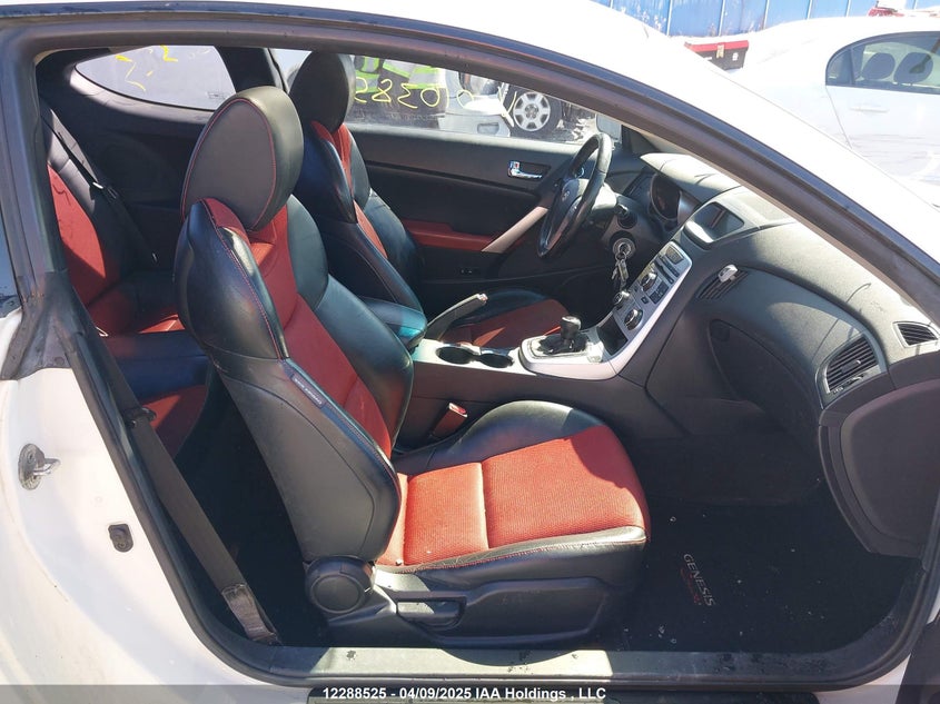 2010 Hyundai Genesis Coupe 2.0T VIN: KMHHT6KD2AU010385 Lot: 12288525