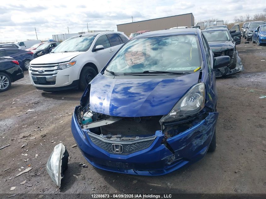 2010 Honda Fit VIN: JHMGE8H57AS800202 Lot: 12288673