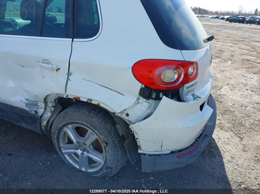 WVGBV7AX2AW535159 2010 VOLKSWAGEN TIGUAN photo no. 6