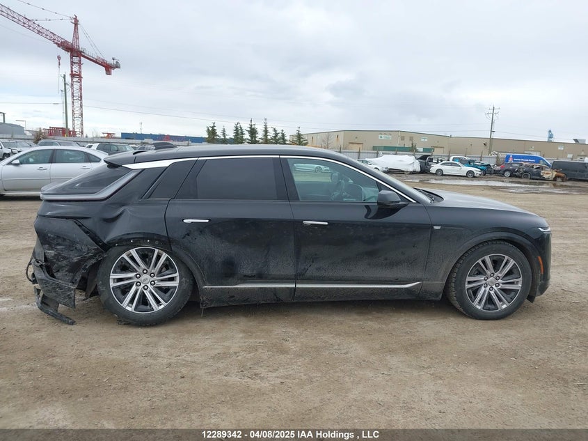 2024 Cadillac Lyriq VIN: 1GYKPMRK7RZ114242 Lot: 12289342