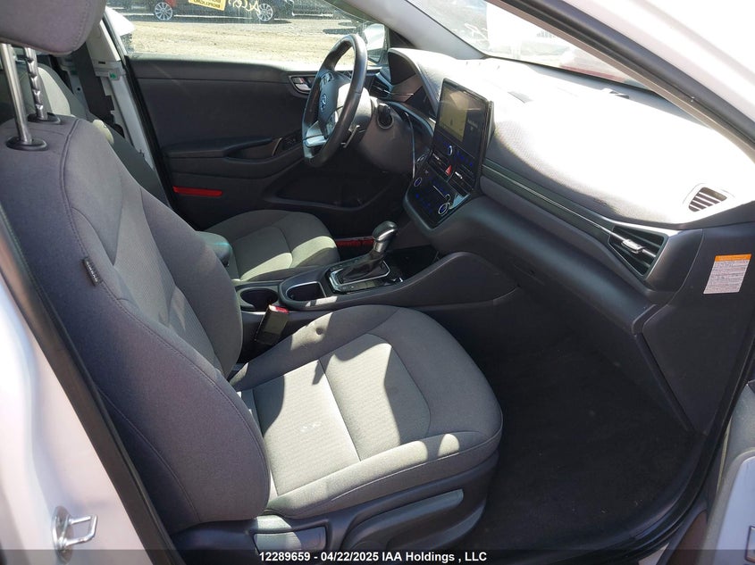 2020 Hyundai Ioniq Se VIN: KMHC65LD8LU215710 Lot: 12289659