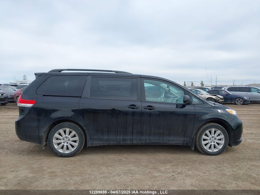 2013 Toyota Sienna Xle 7 Passenger VIN: 5TDDK3DC4DS062151 Lot: 12289695