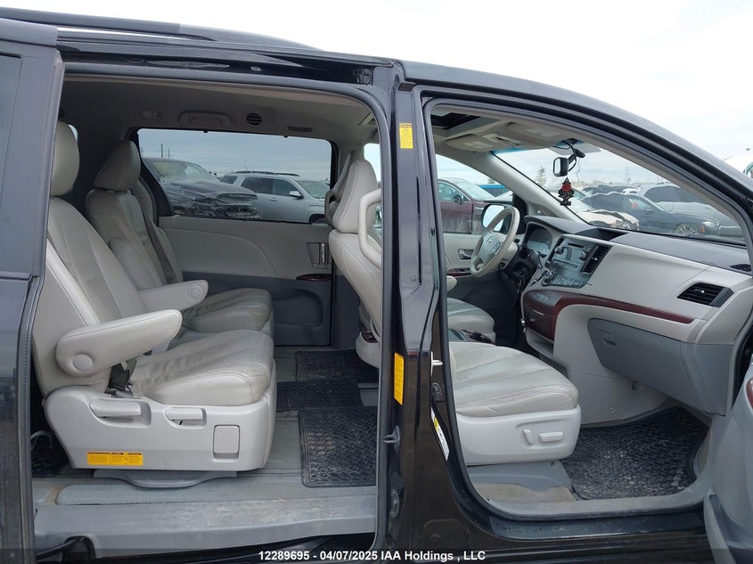 2013 Toyota Sienna Xle 7 Passenger VIN: 5TDDK3DC4DS062151 Lot: 12289695