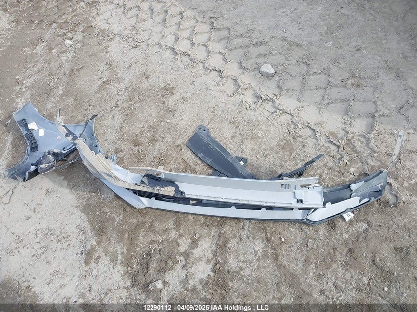 2025 Hyundai Elantra Essential/Luxury/Luxury W/Two-Tone Interior/Preferred/Preferred W/Tech Package VIN: KMHLM4DG8SU860218 Lot: 12290112