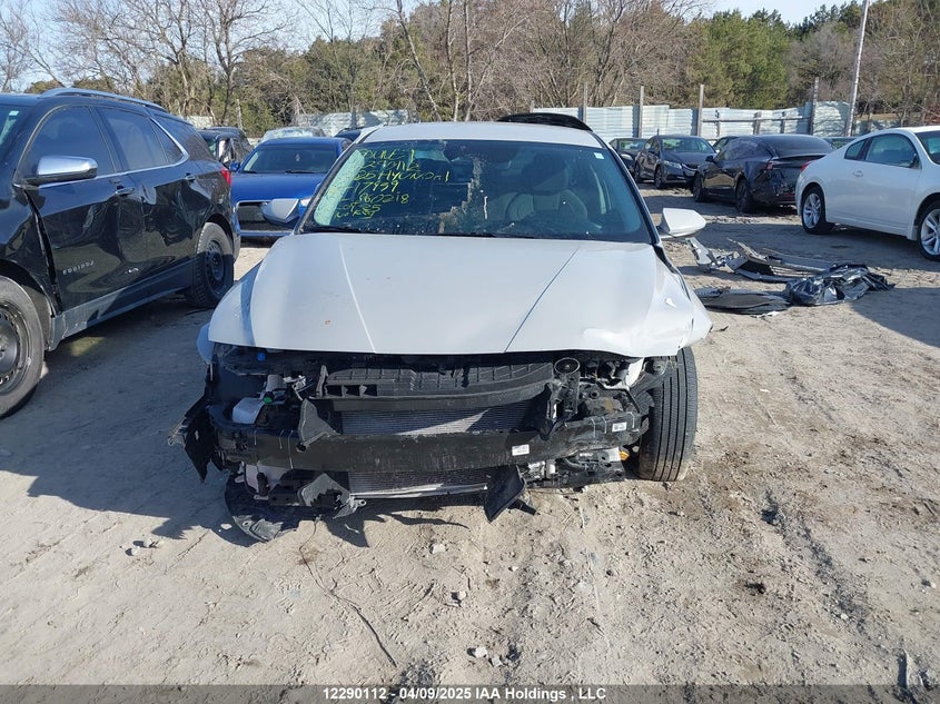 2025 Hyundai Elantra Essential/Luxury/Luxury W/Two-Tone Interior/Preferred/Preferred W/Tech Package VIN: KMHLM4DG8SU860218 Lot: 12290112