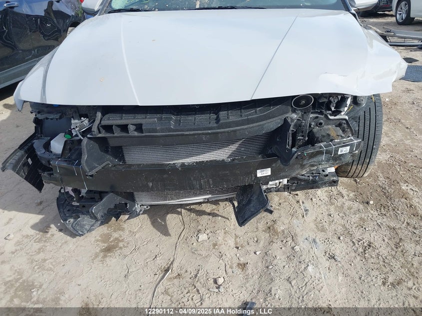 2025 Hyundai Elantra Essential/Luxury/Luxury W/Two-Tone Interior/Preferred/Preferred W/Tech Package VIN: KMHLM4DG8SU860218 Lot: 12290112