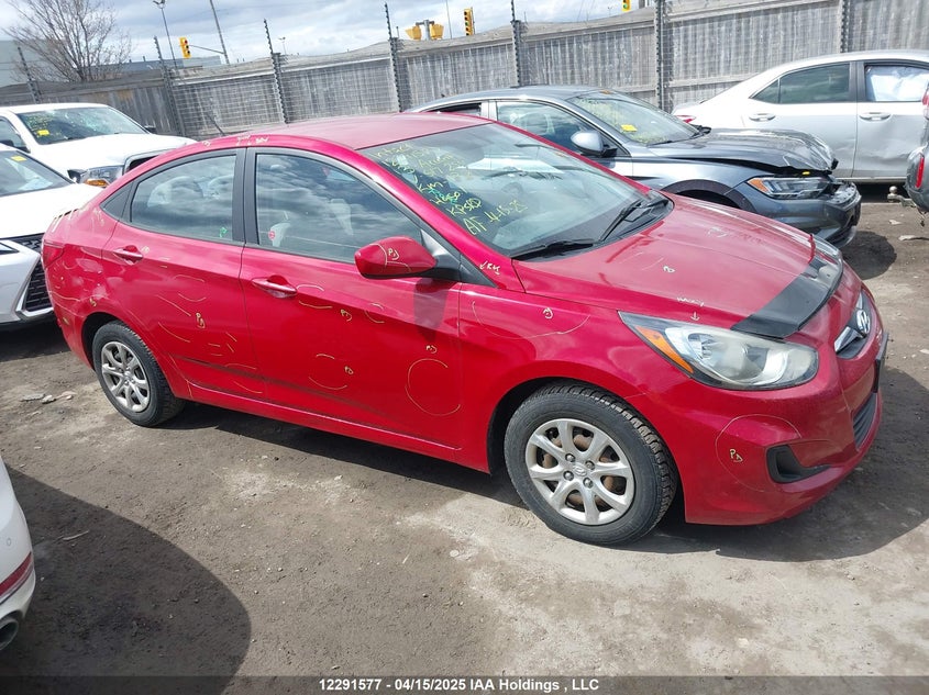 Vin: kmhct4ae6du517254, lot: 2660441, hyundai accent 20131