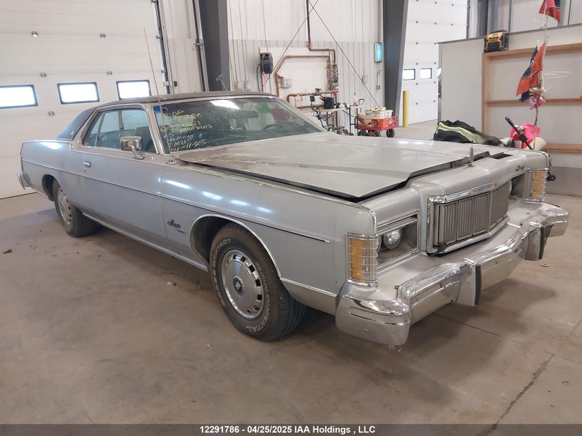 5Z64A521281 MERCURY MARQUIS Photo 1